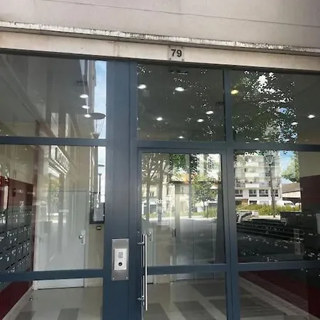 Un Pres Tramway Appartement Thiais